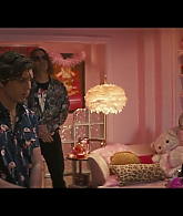 Angelyne_S01E04_The_Tease_1080p_ERW_003492.jpg