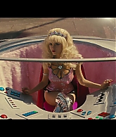 Angelyne_S01E05_Pink_Clouds_1080p_ERW_005371.jpg
