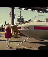 Angelyne_S01E05_Pink_Clouds_1080p_ERW_005485.jpg