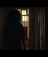 Furious_S01E02_My_Life_Had_Stood_A_Loaded_Gun_1080p_ERW_000222.jpg