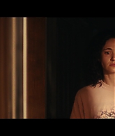 Furious_S01E02_My_Life_Had_Stood_A_Loaded_Gun_1080p_ERW_000251.jpg
