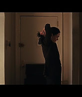 Furious_S01E02_My_Life_Had_Stood_A_Loaded_Gun_1080p_ERW_000311.jpg