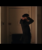Furious_S01E02_My_Life_Had_Stood_A_Loaded_Gun_1080p_ERW_000313.jpg