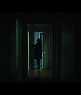 Furious_S01E02_My_Life_Had_Stood_A_Loaded_Gun_1080p_ERW_002265.jpg