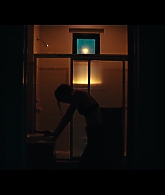 Furious_S01E02_My_Life_Had_Stood_A_Loaded_Gun_1080p_ERW_002291.jpg