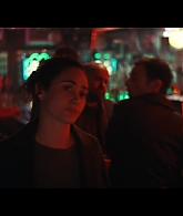 Furious_S01E02_My_Life_Had_Stood_A_Loaded_Gun_1080p_ERW_002360.jpg