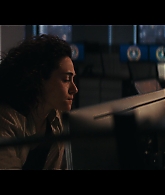Furious_S01E02_My_Life_Had_Stood_A_Loaded_Gun_1080p_ERW_002453.jpg