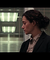 Furious_S01E02_My_Life_Had_Stood_A_Loaded_Gun_1080p_ERW_002859.jpg