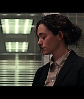 Furious_S01E02_My_Life_Had_Stood_A_Loaded_Gun_1080p_ERW_002861.jpg