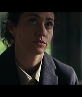 Furious_S01E02_My_Life_Had_Stood_A_Loaded_Gun_1080p_ERW_003742.jpg