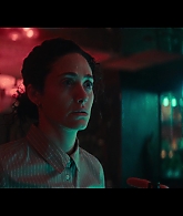 Furious_S01E02_My_Life_Had_Stood_A_Loaded_Gun_1080p_ERW_004711.jpg
