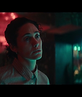Furious_S01E02_My_Life_Had_Stood_A_Loaded_Gun_1080p_ERW_004719.jpg