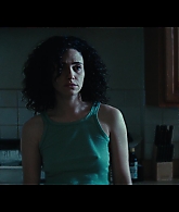 Furious_S01E02_My_Life_Had_Stood_A_Loaded_Gun_1080p_ERW_006229.jpg