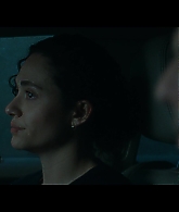 Furious_S01E04_Flash_Flood_1080p_ERW_005600.jpg