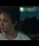 Furious_S01E04_Flash_Flood_1080p_ERW_007141.jpg