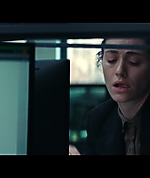 Furious_S01E05_Pick_a_Sticker_1080p_ERW_002750.jpg