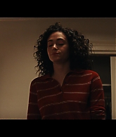 Furious_S01E05_Pick_a_Sticker_1080p_ERW_003922.jpg