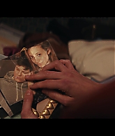 Furious_S01E05_Pick_a_Sticker_1080p_ERW_003999.jpg