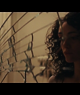 Furious_S01E05_Pick_a_Sticker_1080p_ERW_004049.jpg