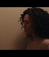 Furious_S01E05_Pick_a_Sticker_1080p_ERW_004069.jpg