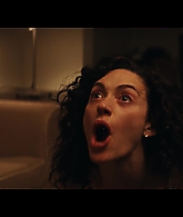 Furious_S01E05_Pick_a_Sticker_1080p_ERW_005240.jpg