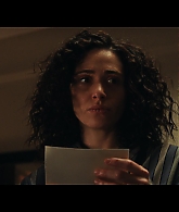 Furious_S01E05_Pick_a_Sticker_1080p_ERW_005450.jpg