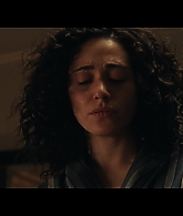 Furious_S01E05_Pick_a_Sticker_1080p_ERW_005482.jpg