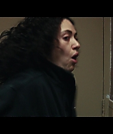 Furious_S01E06_They_Make_a_Noise_Like_Feathers_1080p_ERW_000970.jpg