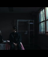 Furious_S01E06_They_Make_a_Noise_Like_Feathers_1080p_ERW_002388.jpg