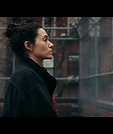 Furious_S01E06_They_Make_a_Noise_Like_Feathers_1080p_ERW_002418.jpg