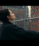 Furious_S01E06_They_Make_a_Noise_Like_Feathers_1080p_ERW_002422.jpg