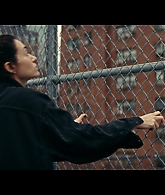 Furious_S01E06_They_Make_a_Noise_Like_Feathers_1080p_ERW_002427.jpg
