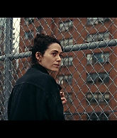 Furious_S01E06_They_Make_a_Noise_Like_Feathers_1080p_ERW_002464.jpg