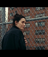Furious_S01E06_They_Make_a_Noise_Like_Feathers_1080p_ERW_002469.jpg
