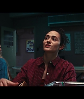 Furious_S01E06_They_Make_a_Noise_Like_Feathers_1080p_ERW_003026.jpg