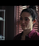 Furious_S01E06_They_Make_a_Noise_Like_Feathers_1080p_ERW_004704.jpg