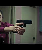 Furious_S01E06_They_Make_a_Noise_Like_Feathers_1080p_ERW_004799.jpg