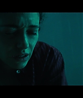 Furious_S01E06_They_Make_a_Noise_Like_Feathers_1080p_ERW_005921.jpg