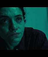 Furious_S01E06_They_Make_a_Noise_Like_Feathers_1080p_ERW_006549.jpg