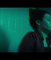 Furious_S01E06_They_Make_a_Noise_Like_Feathers_1080p_ERW_006726.jpg