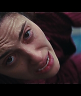 Furious_S01E06_They_Make_a_Noise_Like_Feathers_1080p_ERW_006948.jpg