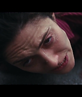 Furious_S01E06_They_Make_a_Noise_Like_Feathers_1080p_ERW_006989.jpg