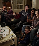 Shameless_US_S01E02_1080p_ERW_007472.jpg