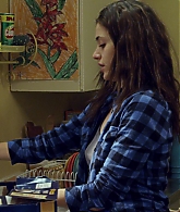 Shameless_US_S01E03_1080p_ERW_001658.jpg
