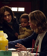Shameless_US_S01E03_1080p_ERW_003067.jpg