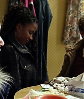 Shameless_US_S01E03_1080p_ERW_004206.jpg