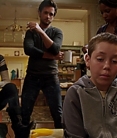 Shameless_US_S01E04_1080p_ERW_002773.jpg
