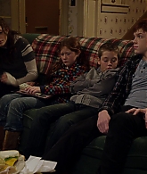 Shameless_US_S01E04_1080p_ERW_005319.jpg