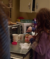Shameless_US_S01E04_1080p_ERW_006176.jpg