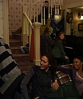 Shameless_US_S01E08_1080p_ERW_003772.jpg